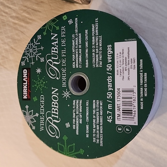 NEW 3 Rolls Holiday Kirkland Wire-edged Ribbon, 150 yards total - Picture 4 of 6